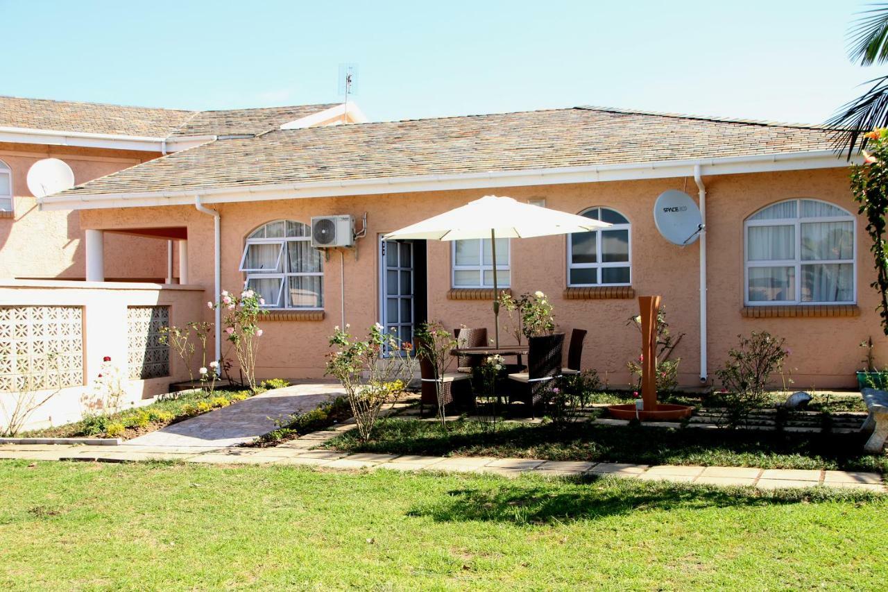 Ekupholeni Garden Villas Manzini Esterno foto