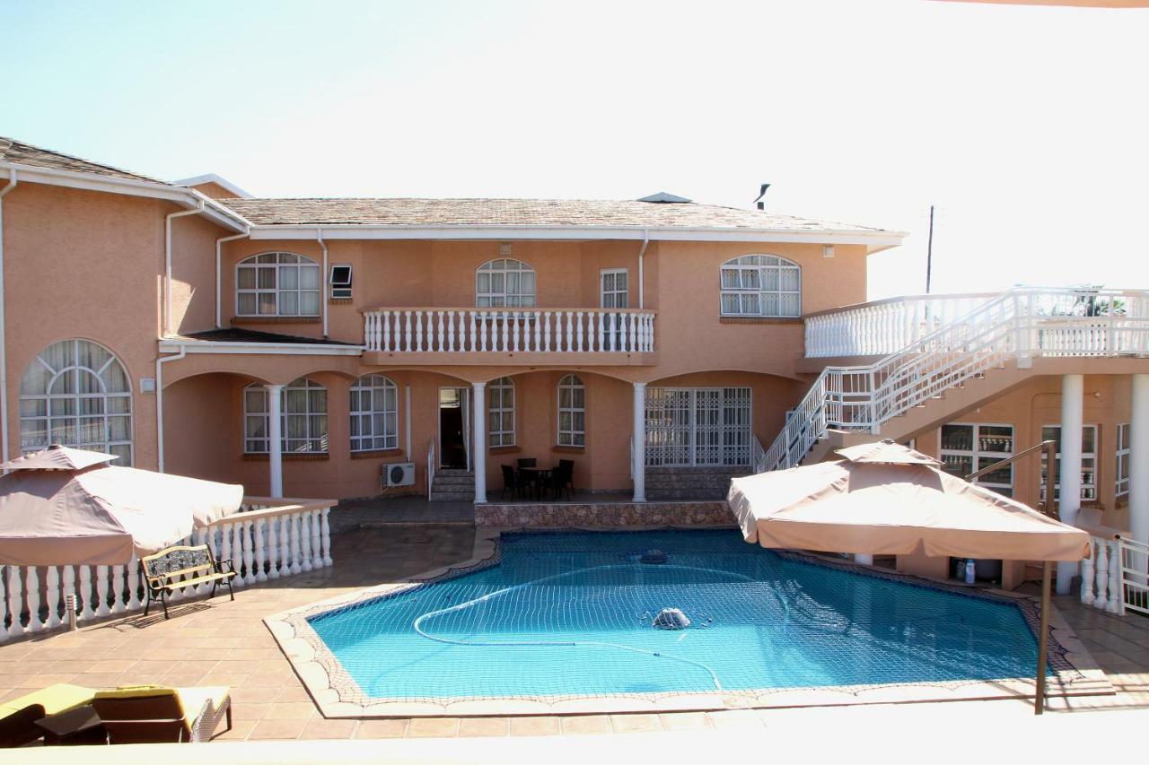 Ekupholeni Garden Villas Manzini Esterno foto