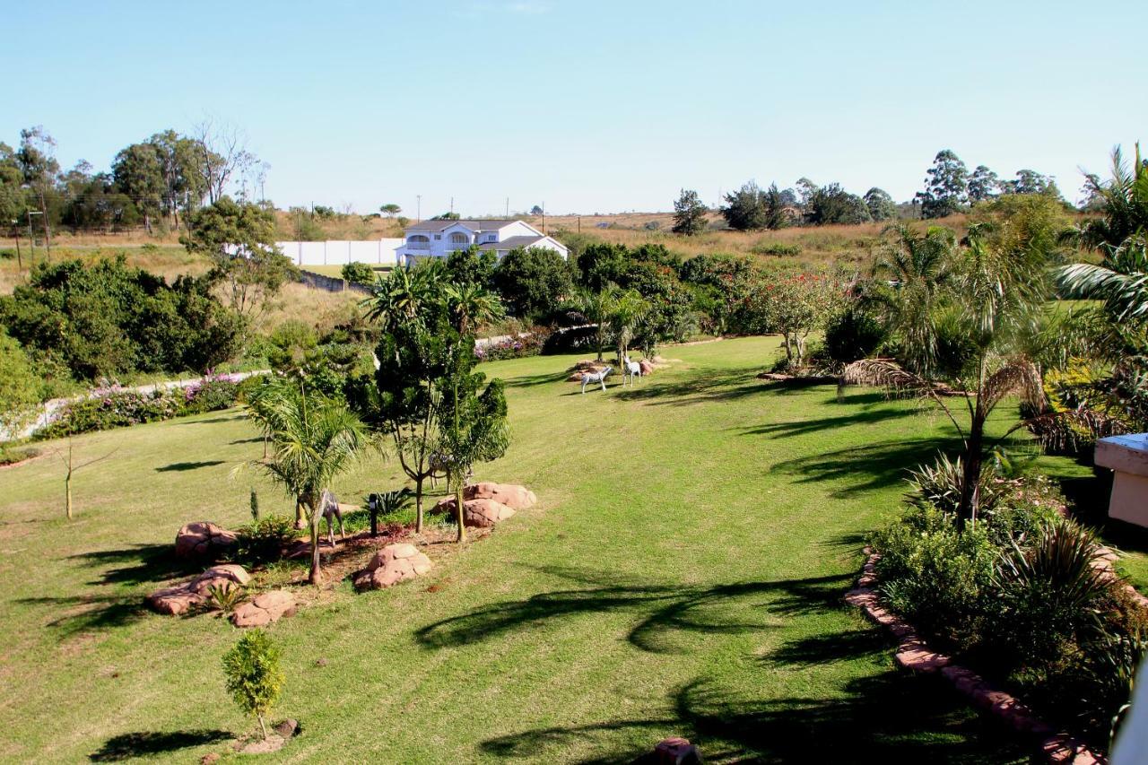 Ekupholeni Garden Villas Manzini Esterno foto
