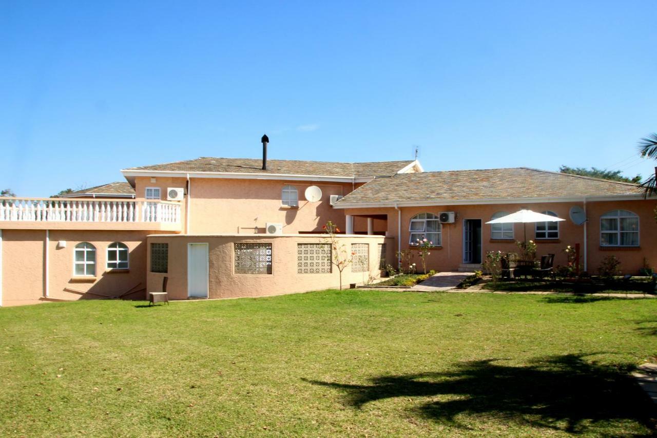 Ekupholeni Garden Villas Manzini Esterno foto