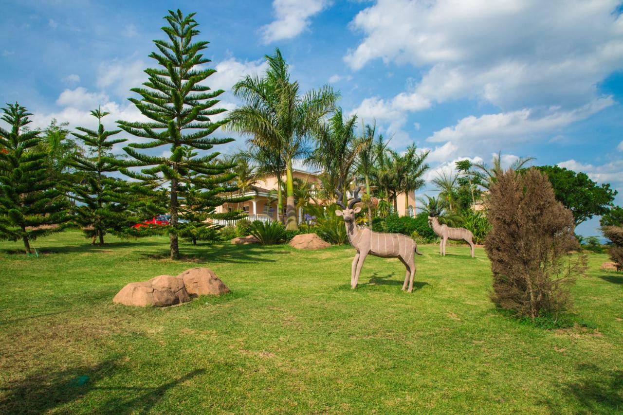 Ekupholeni Garden Villas Manzini Esterno foto