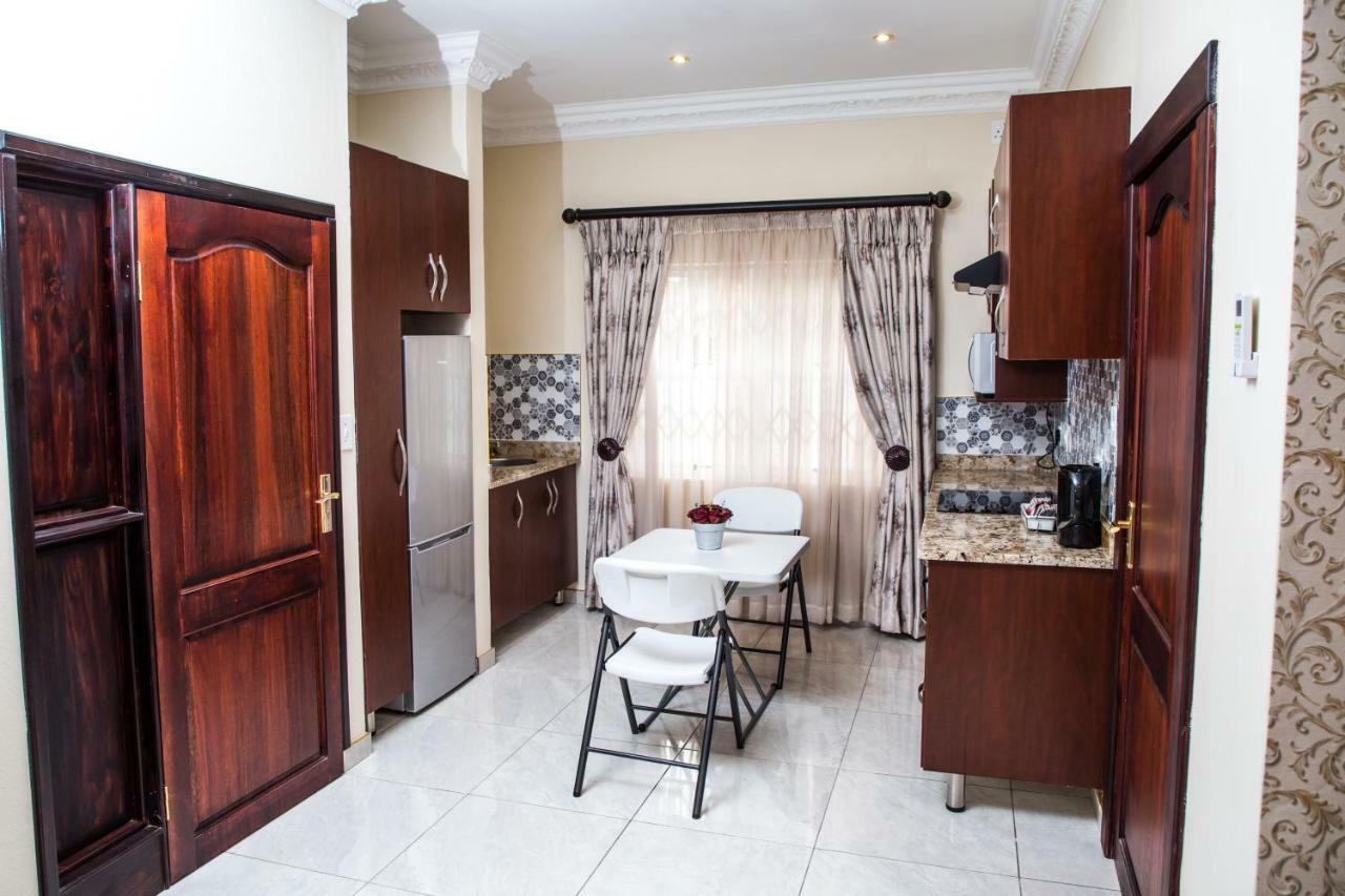 Ekupholeni Garden Villas Manzini Esterno foto